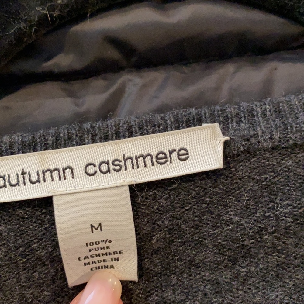 Cashmere sweater - Picture 3 of 3